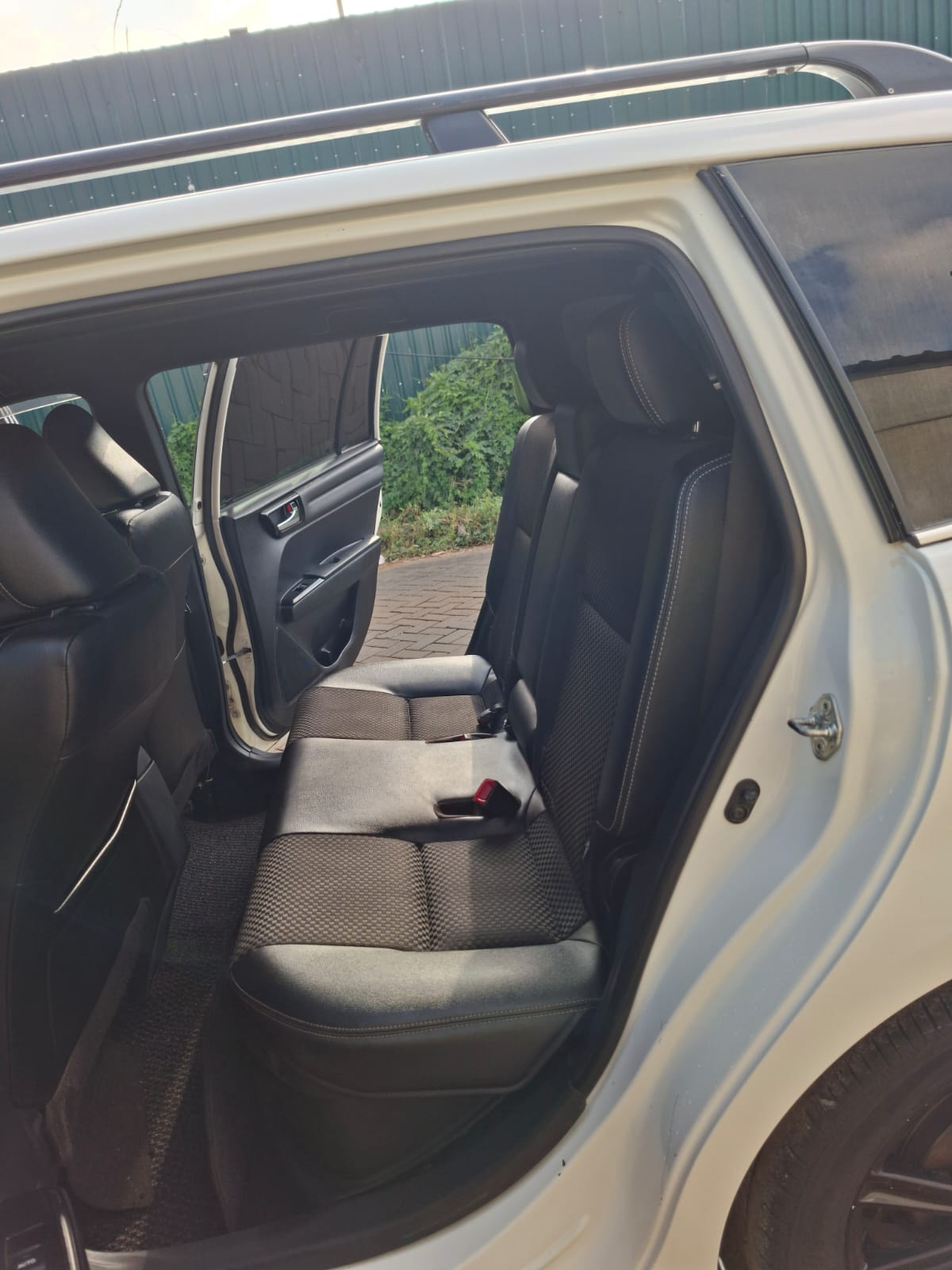 Toyota Fielder WXB Hybrid - Image 6
